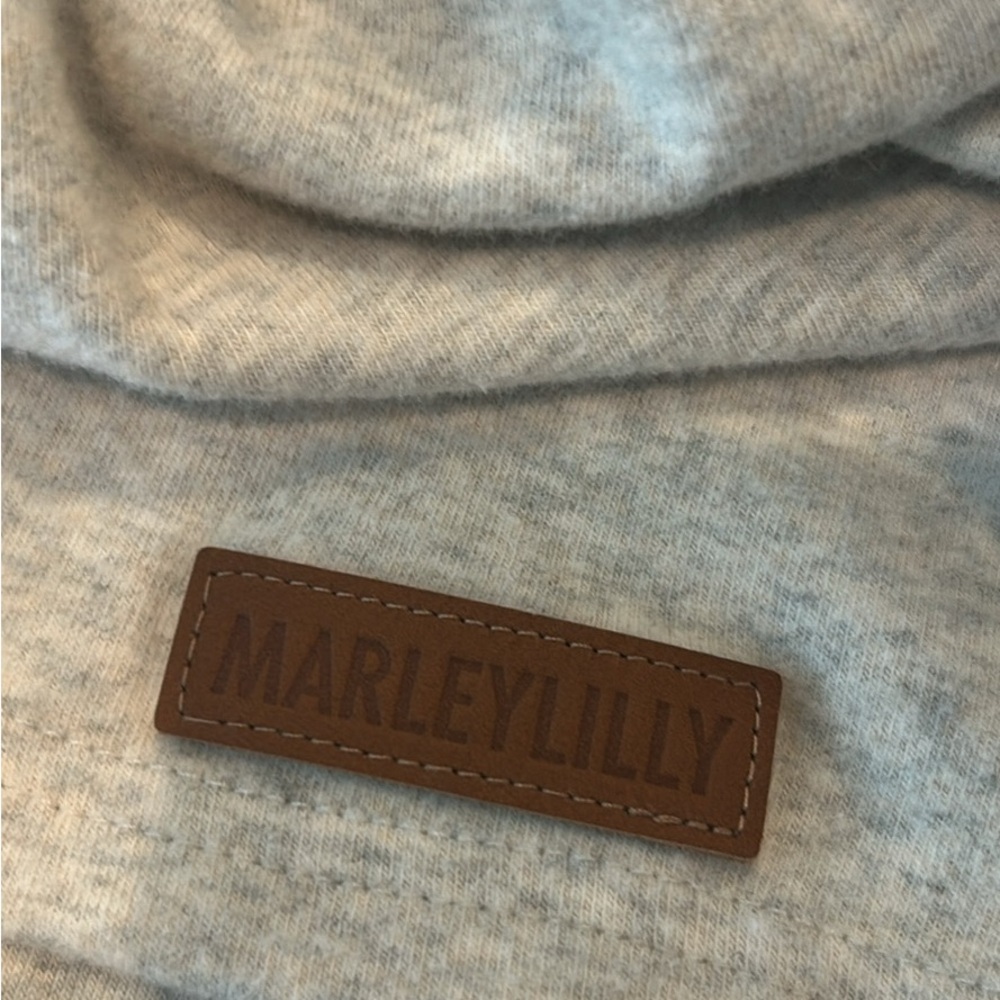 Gray Quarter-Zip Pullover with Gator Logo - Picture 5 of 6